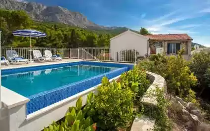 Villa Marta  with private pool in Tucepi