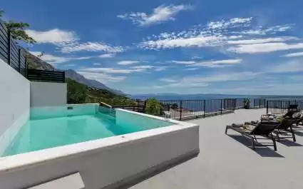 Luxury Villa Brela with Heated Pool