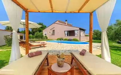 Villa Agri