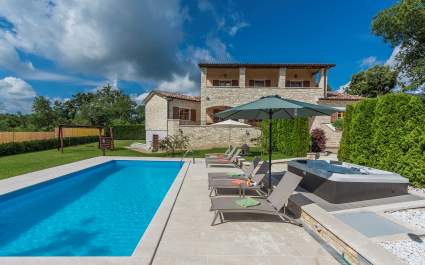 Villa Vernier con piscina privata e vasca idromassaggio