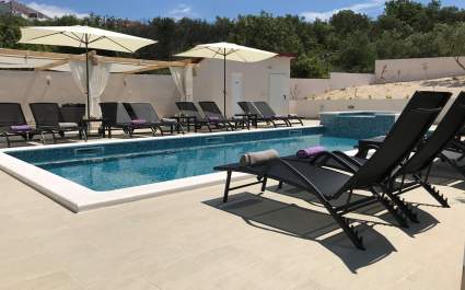 Villa Dolac / One bedroom Apartment A3