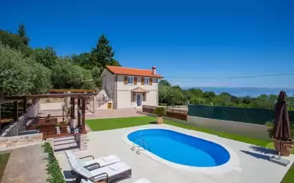 Villa Olive with Pool and Sea View 