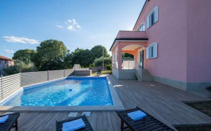 Ferienwohnung Mariuccia mit privatem Pool