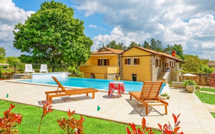 Spacious villa Sany with private pool