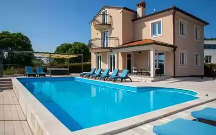 Villa Stephanie