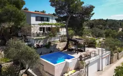 Sun Spalato Villa Mistral mit beheiztem Pool