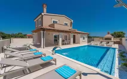 CasaTea with Private Pool