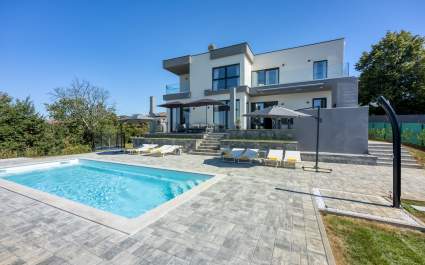 Majestic View Villa