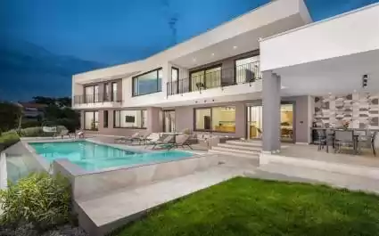 Villa Lumi