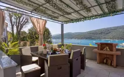 Appartamenti Riva - A6 Appartamento con tre camere da letto vista mare