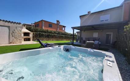 Holiday House Antea