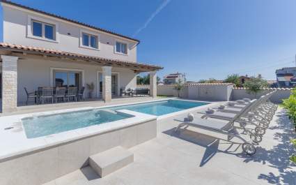 Villa Niko
