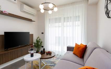 Apartment No 2 (Croatian)
