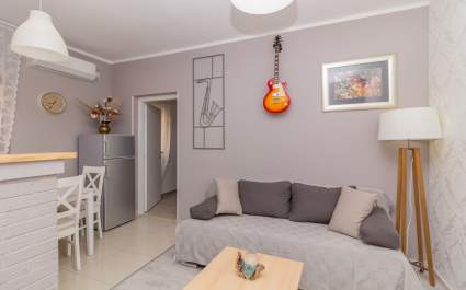 Apartman Box (Croatian)