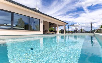 Villa Coriticum with Private pool and Jacuzzi