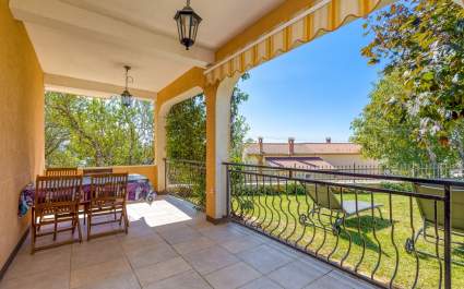 Rinaldis Br.1 s terasom 