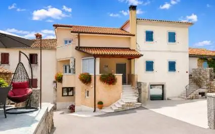 Holiday Home Poli Percica