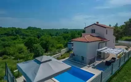 Villa Angelina with Pool near Rovinj