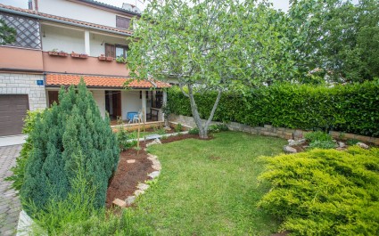 Appartamento Staver II con vista giardino, Porec