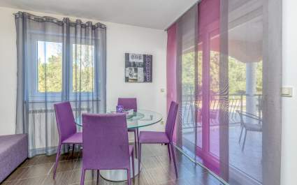 Ferienwohnung Kardumovic I Purple mit 1 Schlafzimmer im Erdgeschoss