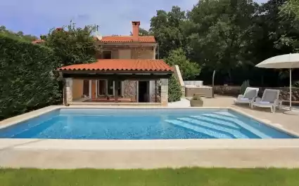 Holiday House Mlin with Private Pool  - Island of Krk