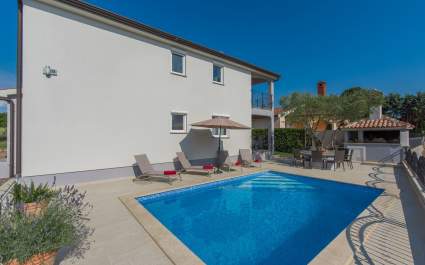 Apartment Jakov III - Silver Holiday House