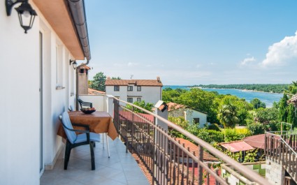 Two-Bedroom Apartment Vilma VI with Sea View