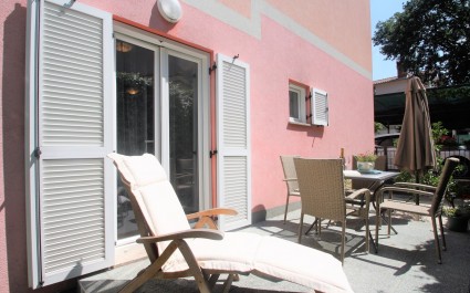 Ferienwohnung Amela mit Terrasse im Stadtzentrum