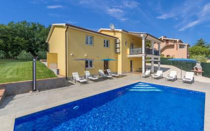 Comfortable Villa Zupan with Private Pool