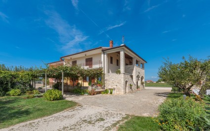 Apartment Lindi A3 mit Gartenblick