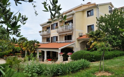 Apartment Liliana 1, Vabriga