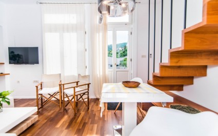 Contemporary Apartment Lipovica in Opatija