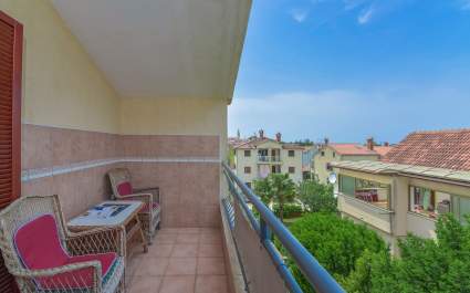 Apartment Kristijan with Balcony