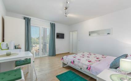 Doppelzimmer Olivia mit Balkon