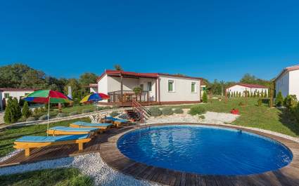 Holiday House Jelovci No.2 with private pool ( Holiday Park Jelovci )